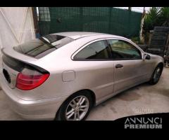 RICAMBI Mercedes Classe C Compressor 2004 2.2 CDI