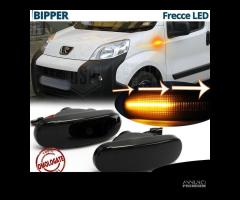 Frecce LED Dinamiche per Peugeot Bipper Nere Fumè