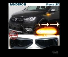 Frecce LED Dinamiche DACIA SANDERO 2 NERE CANbus