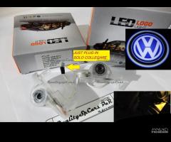 Proiettori LED Logo VOLKSWAGEN Golf 5 Luci Cortesi