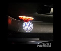 Proiettori LED Logo VOLKSWAGEN Golf 5 Luci Cortesi