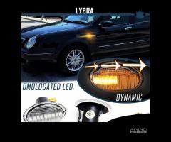 Lancia Lybra Frecce LED Dinamiche lente Bianca