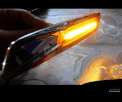 2 Frecce LED Laterali per BMW X1 E84 Cromate Fumé - 6