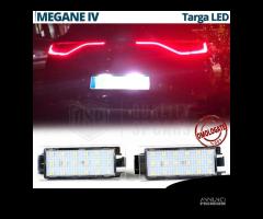 Placchette Luci Targa LED per Renault Megane 4