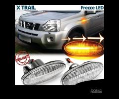 Frecce LED per Nissan X-Trail 2 Dinamiche Laterali