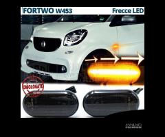 Frecce LED Dinamiche per Smart Fortwo W453 Nere