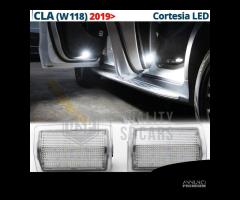 2 Luci LED Sottoporta Per MERCEDES Classe CLA W118