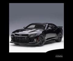 Modellino CHEVROLET CAMARO ZL1 Nero Scala 1:18