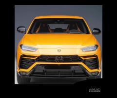 Modellino LAMBORGHINI URUS Arancio Boreal 1:18 - 14