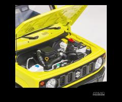 Modellino SUZUKI JIMNY JB64 Giallo Nero Scala 1:18 - 9