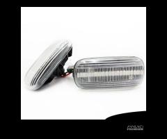 Frecce LED DINAMICHE per AUDI A8 D3 BIANCHE CANbus