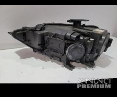 AUDI A4 B8 8K0 FARO ANTERIORE SOLLEVATORE XENON R