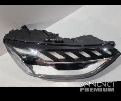 AUDI A4 B9 FANALE ANTERIORE SOLLEVATORE FULLLED DE