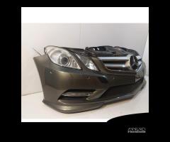 Mercedes W207 Coupe AMG Paraurti Fari - 15384