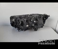 BMW 7 G11 12 LCI FARO LASER DESTRO 12668 - 8