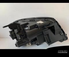 Mercedes GLA W156 Faro frontale Bixenon sinistro -