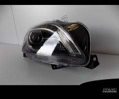 Mercedes Benz ML W166 Fanale Xenon / ILS destro -