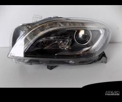 Fanale sinistra Mercedes Benz ML W166 Xenon / ILS