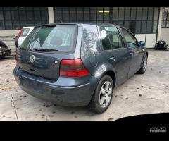 Ricambi Volkswagen Golf 2002 5 porte grigio scuro - 7