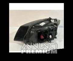 AUDI Q5 8R LCI Faro Orientabile Xeno R 14155