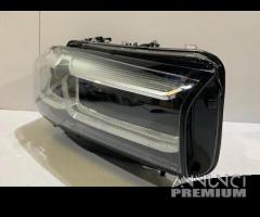 BMW 5 G30/31 LCI FANALE ANTERIORE FULL LED R - 127