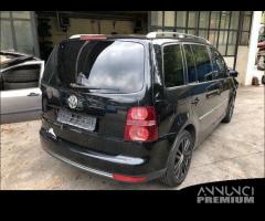 Ricambi Volkswagen Touran 2007 1968CC TD BMM kw103