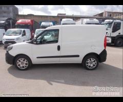 Doblo 2020 metano porta laterale