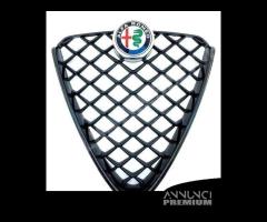 GRIGLIA CON CORNICE NERA ALFA ROMEO GIULIA 2016 - 1