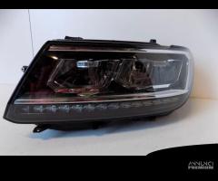 Volkswagen Tiguan 2 5NB - Fanale anteriore a LED -