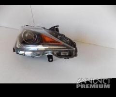 Toyota Aygo 2 Faro anteriore destro - 10658