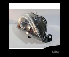 Mercedes ML A166 Faro FULL LED USA - R 13436