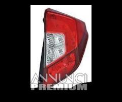 FANALE POSTERIORE HONDA JAZZ 2015 A LED - 1