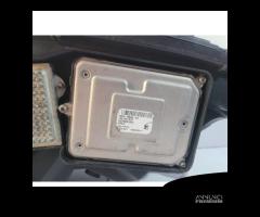 LINCOLN MKZ - Faro Xenon LED - R 13597