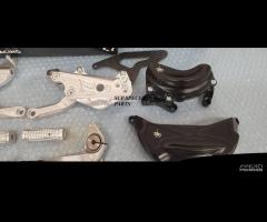 Ducati panigale v4 spider kit pedane carter - 3