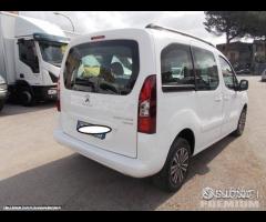 Peugeot partner 1.6 hdi 5 posti euro 5