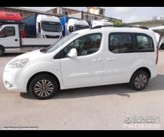 Peugeot partner 1.6 hdi 5 posti euro 5 - 6