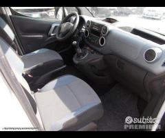 Peugeot partner 1.6 hdi 5 posti euro 5 - 11