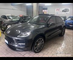 Porsche Macan full/tetto 28000 km 2021