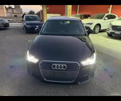 Audi A1 SB 1.6 tdi 90cv Led Navi Bicolor Neopatent