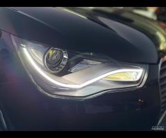 Audi A1 SB 1.6 tdi 90cv Led Navi Bicolor Neopatent