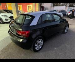 Audi A1 SB 1.6 tdi 90cv Led Navi Bicolor Neopatent - 6