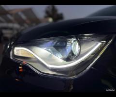 Audi A1 SB 1.6 tdi 90cv Led Navi Bicolor Neopatent - 11