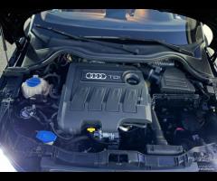 Audi A1 SB 1.6 tdi 90cv Led Navi Bicolor Neopatent - 24