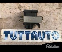 Centralina ABS Ssangyong Kyron 2006 1998CC 664950