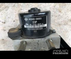 Centralina ABS Ssangyong Kyron 2006 1998CC 664950