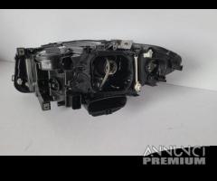 BMW 5 F10 11 FARO ANTERIORE ORIENTABILE ALLO XENO