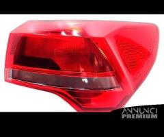 FANALE POSTERIORE ESTERNO A LED AUDI Q3 2018