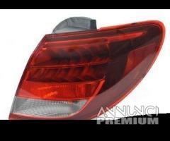 FANALE POSTERIORE MERCEDES CLASSE B 2014 A LED