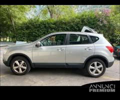 Ricambi Nissan Qashqai 2008 grigio 1500cc TD