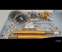 Ducati 748 996 998 allestimento moto ohlins brembo - 4